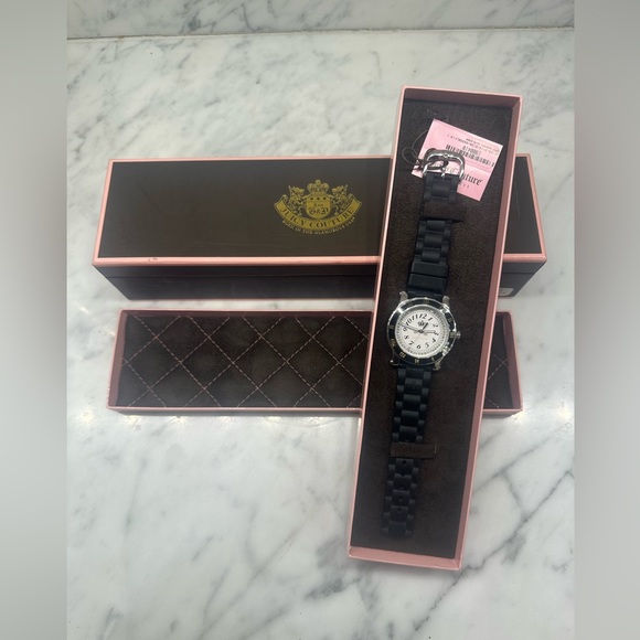 2005 JUICY COUTURE Glamor Watch with Black Rubber Strap & Swarovski Crystals - Picture 2 of 15